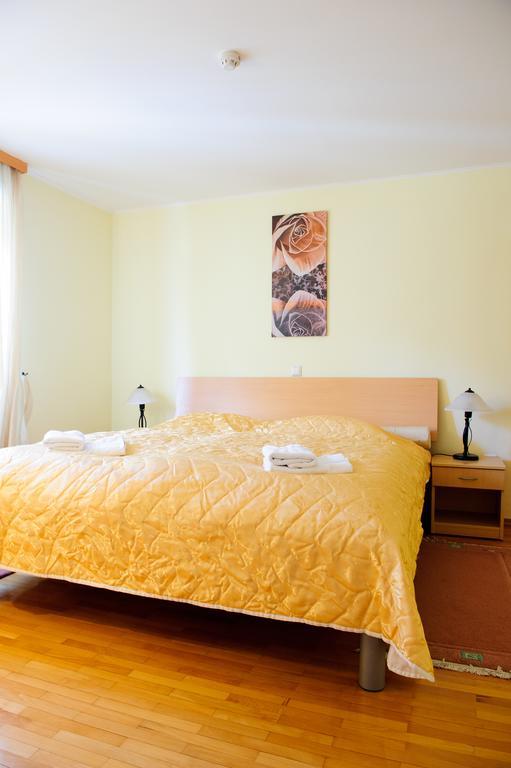 Apartment Park 16 روغاسكا سْلاتِنا المظهر الخارجي الصورة